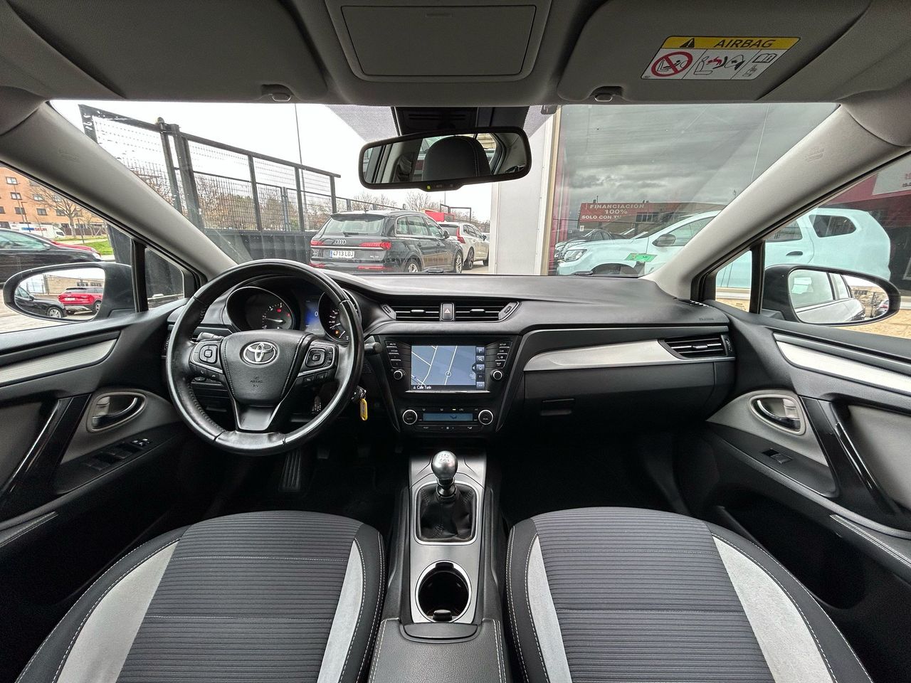 Toyota Avensis 2.0 150D ADVANCE - Foto 2