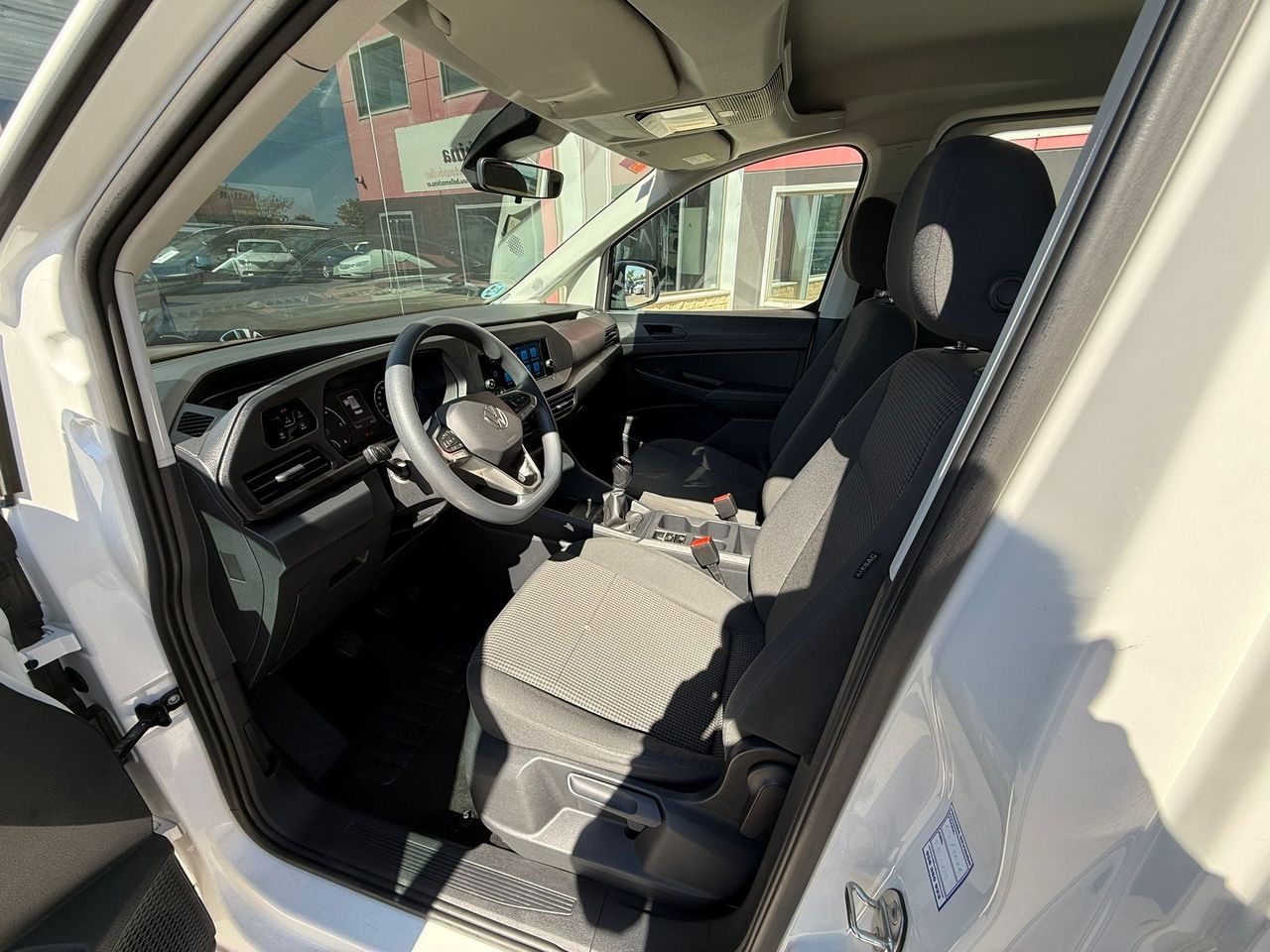 Volkswagen Caddy 2.0 TDI EDITION  - Foto 2