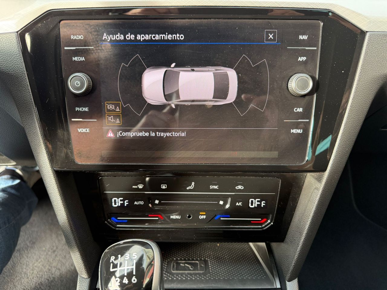 Volkswagen Passat Executive 2.0 TDI 110kW (150CV) - Foto 2