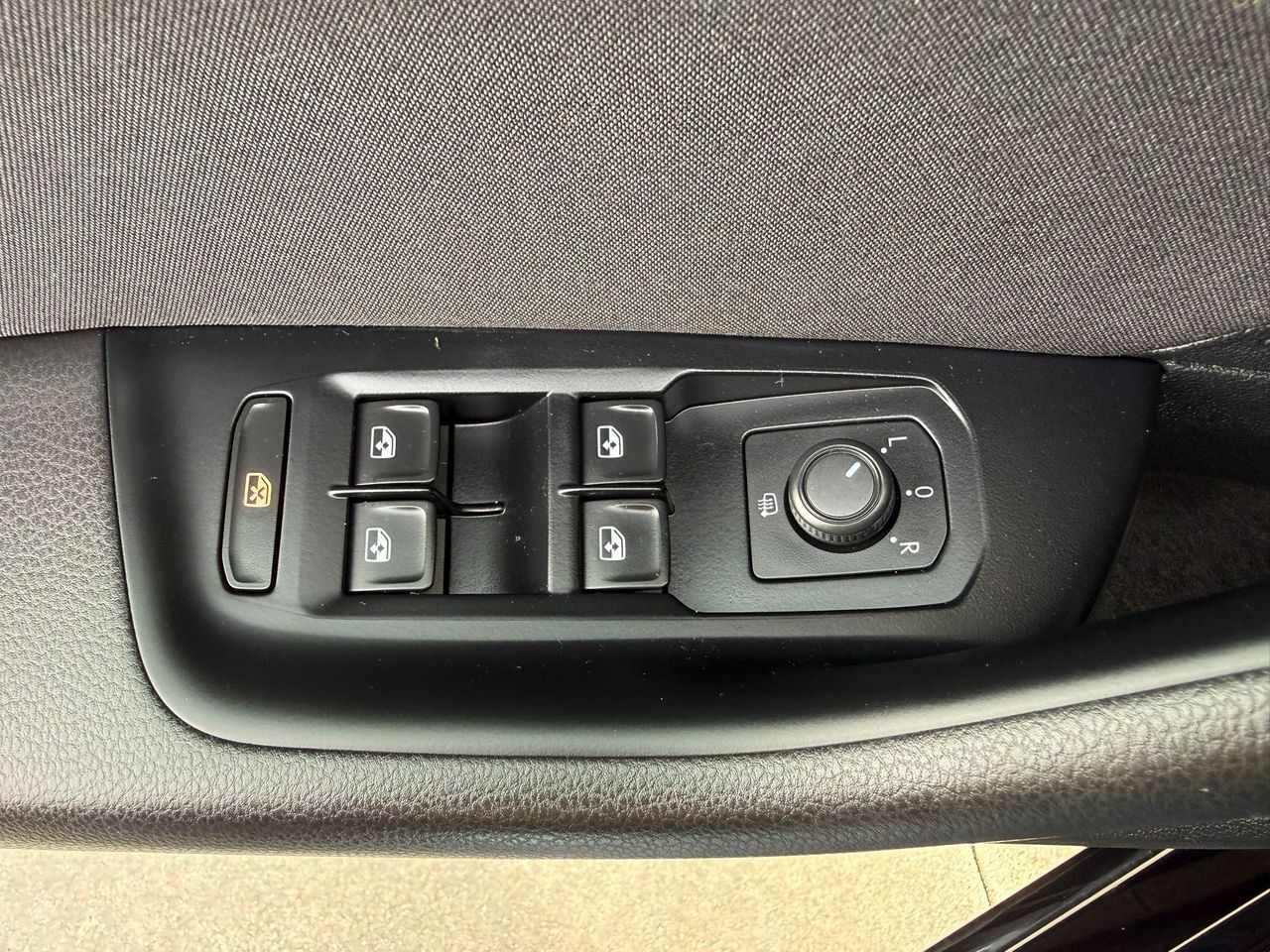 Volkswagen Passat Executive 2.0 TDI 110kW (150CV) - Foto 2