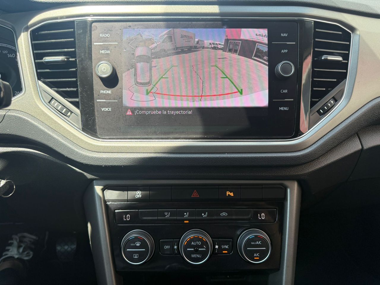 Volkswagen T-Roc Life 2.0 TDI 85kW (115CV) - Foto 2