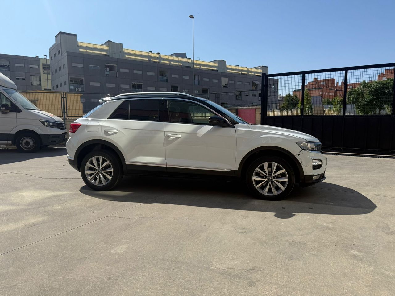 Volkswagen T-Roc Life 2.0 TDI 85kW (115CV) - Foto 2