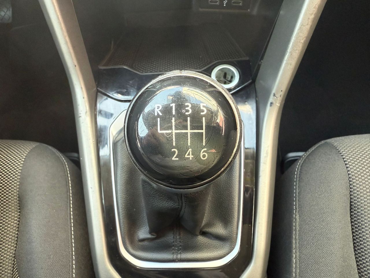 Volkswagen T-Roc Life 2.0 TDI 85kW (115CV) - Foto 2