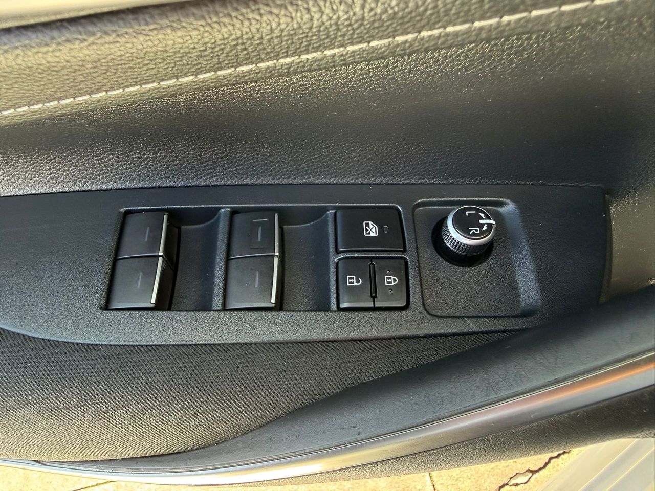 Toyota Corolla 1.8 125H ACTIVE TECH E-CVT - Foto 2