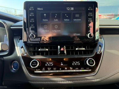 Toyota Corolla 1.8 125H ACTIVE TECH E-CVT