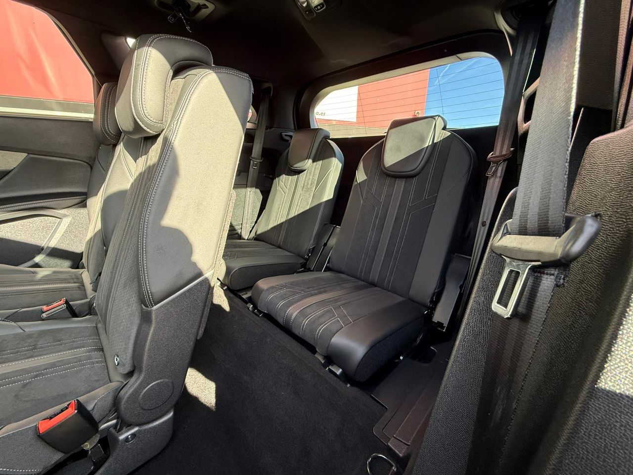 Peugeot 5008 1.5 BlueHDi 96kW S&S GT EAT8 - Foto 2