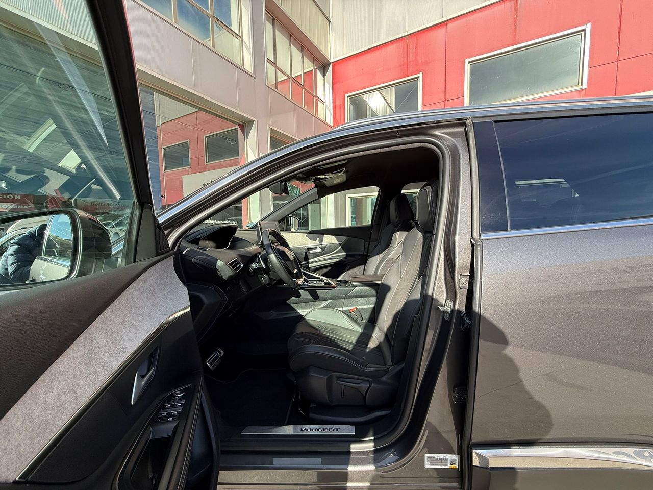 Peugeot 5008 1.5 BlueHDi 96kW S&S GT EAT8 - Foto 2