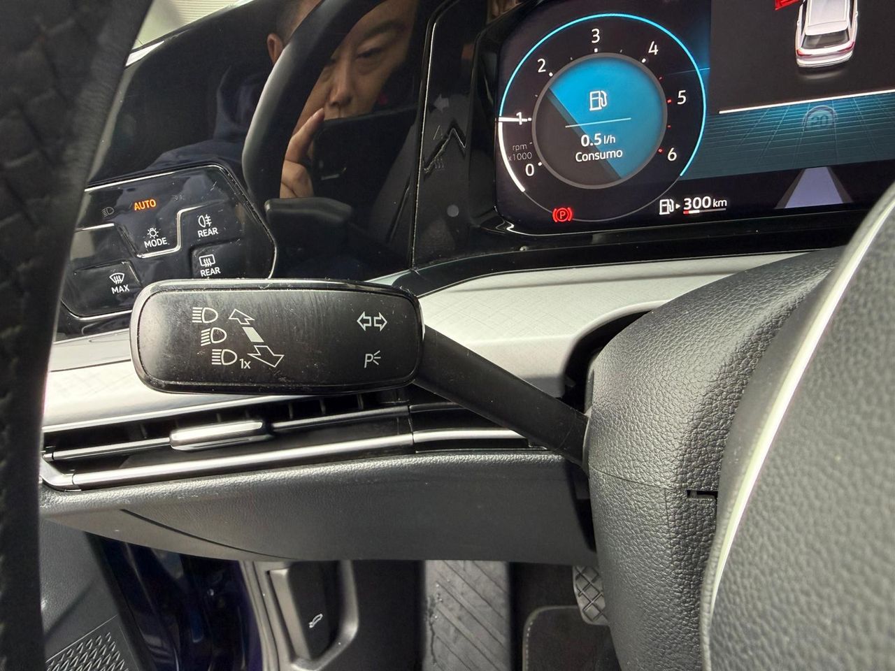 Volkswagen Golf Life 2.0 TDI 85kW (115CV) Variant - Foto 2