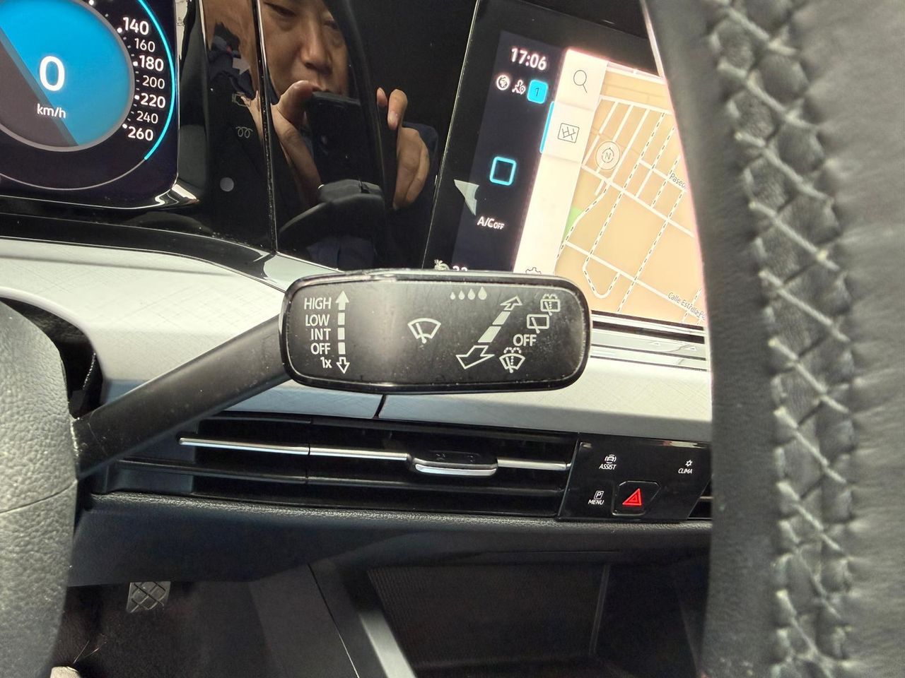 Volkswagen Golf Life 2.0 TDI 85kW (115CV) Variant - Foto 2