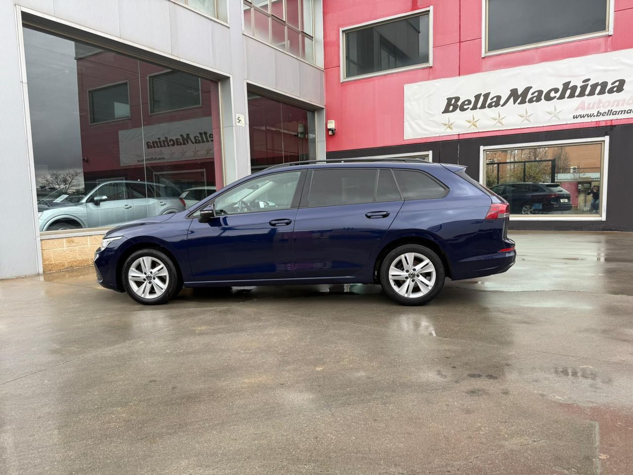 Volkswagen Golf Life 2.0 TDI 85kW (115CV) Variant - Foto 2