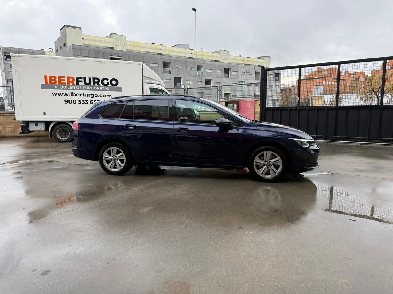 Volkswagen Golf Life 2.0 TDI 85kW (115CV) Variant - Foto 2