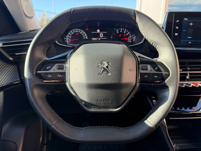 Peugeot 2008 Allure BlueHDI 81kW (110CV)