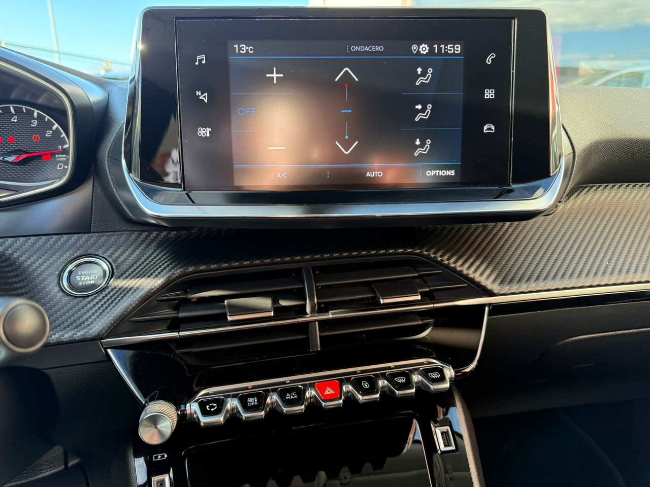 Peugeot 2008 Allure BlueHDI 81kW (110CV) - Foto 2