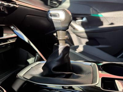 Peugeot 2008 Allure BlueHDI 81kW (110CV)