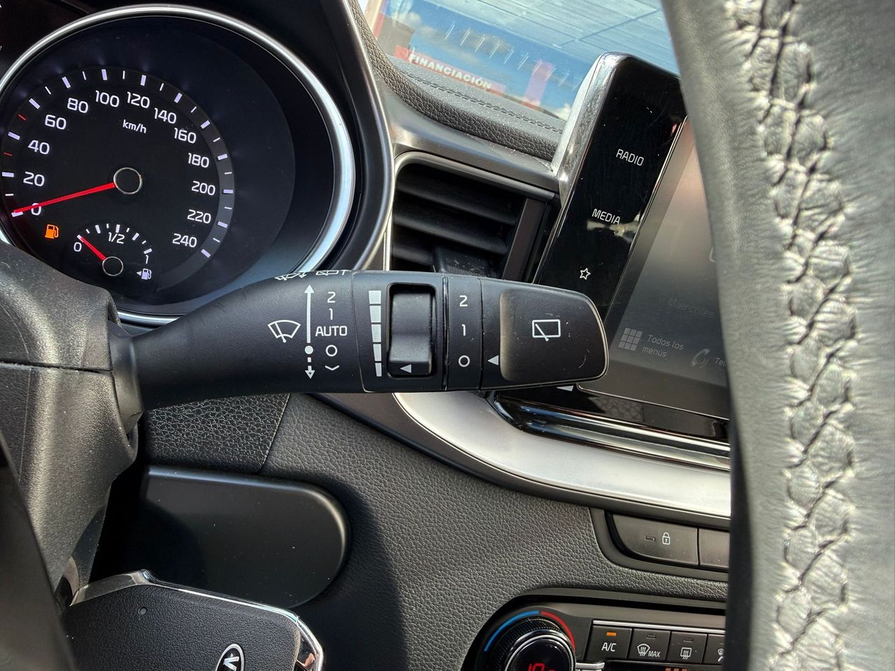 Kia Ceed 1.0 T-GDi 74kW (100CV) Drive - Foto 2