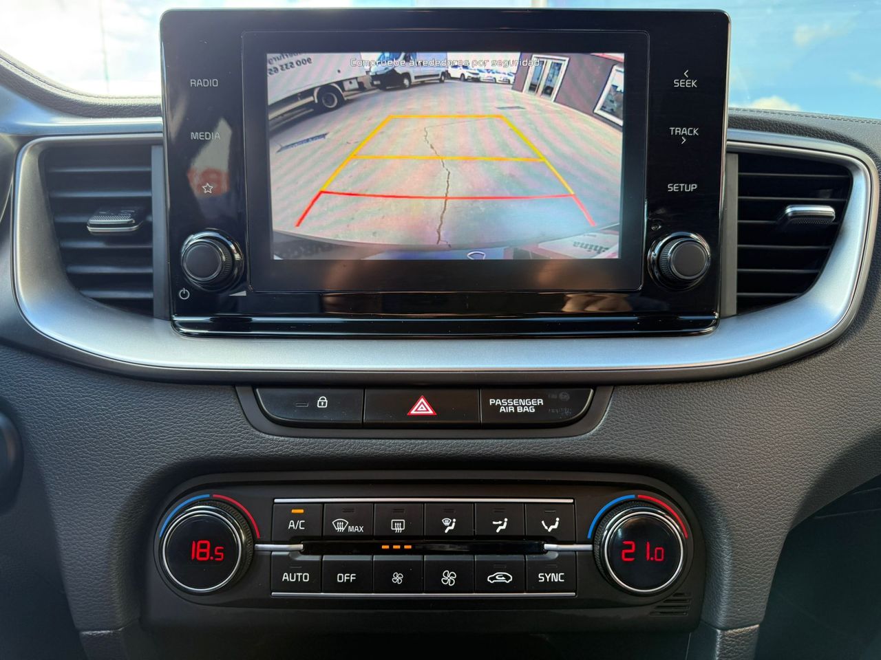 Kia Ceed 1.0 T-GDi 74kW (100CV) Drive - Foto 2