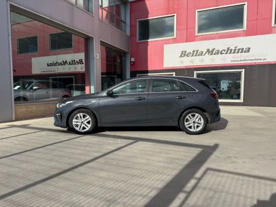 Kia Ceed 1.0 T-GDi 74kW (100CV) Drive