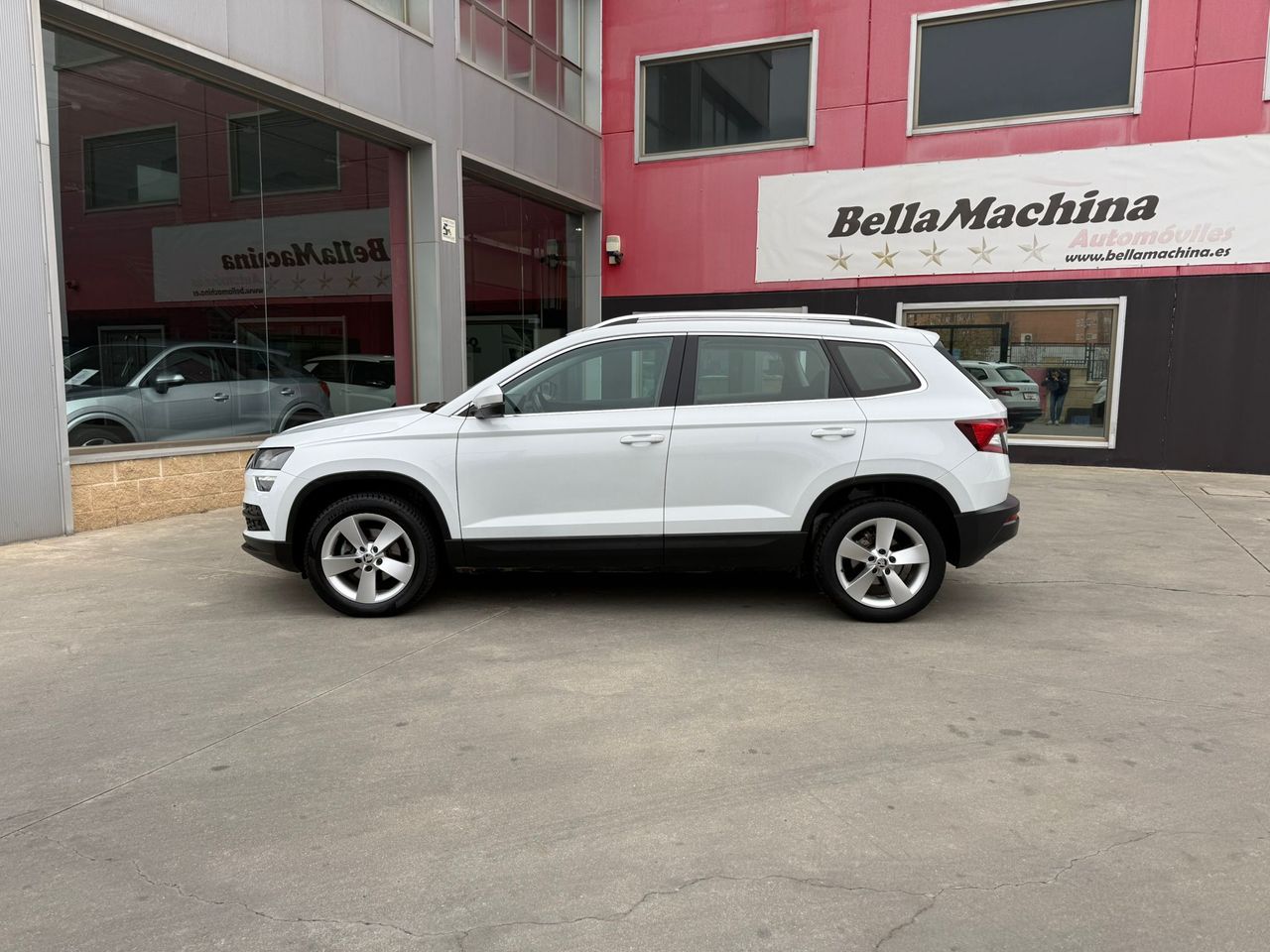 Skoda Karoq 1.5 TSI 110kW (150CV) DSG ACT Ambition - Foto 2