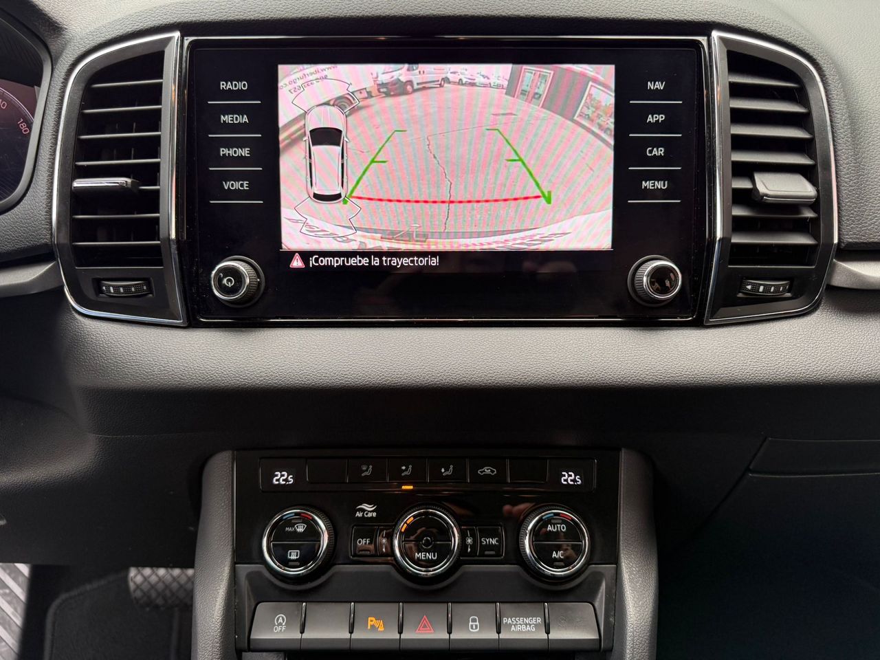 Skoda Karoq 1.5 TSI 110kW (150CV) DSG ACT Ambition - Foto 2