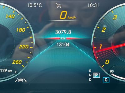 Mercedes GLB GLB 180