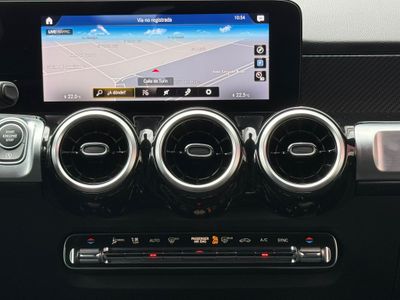 Mercedes GLB GLB 180