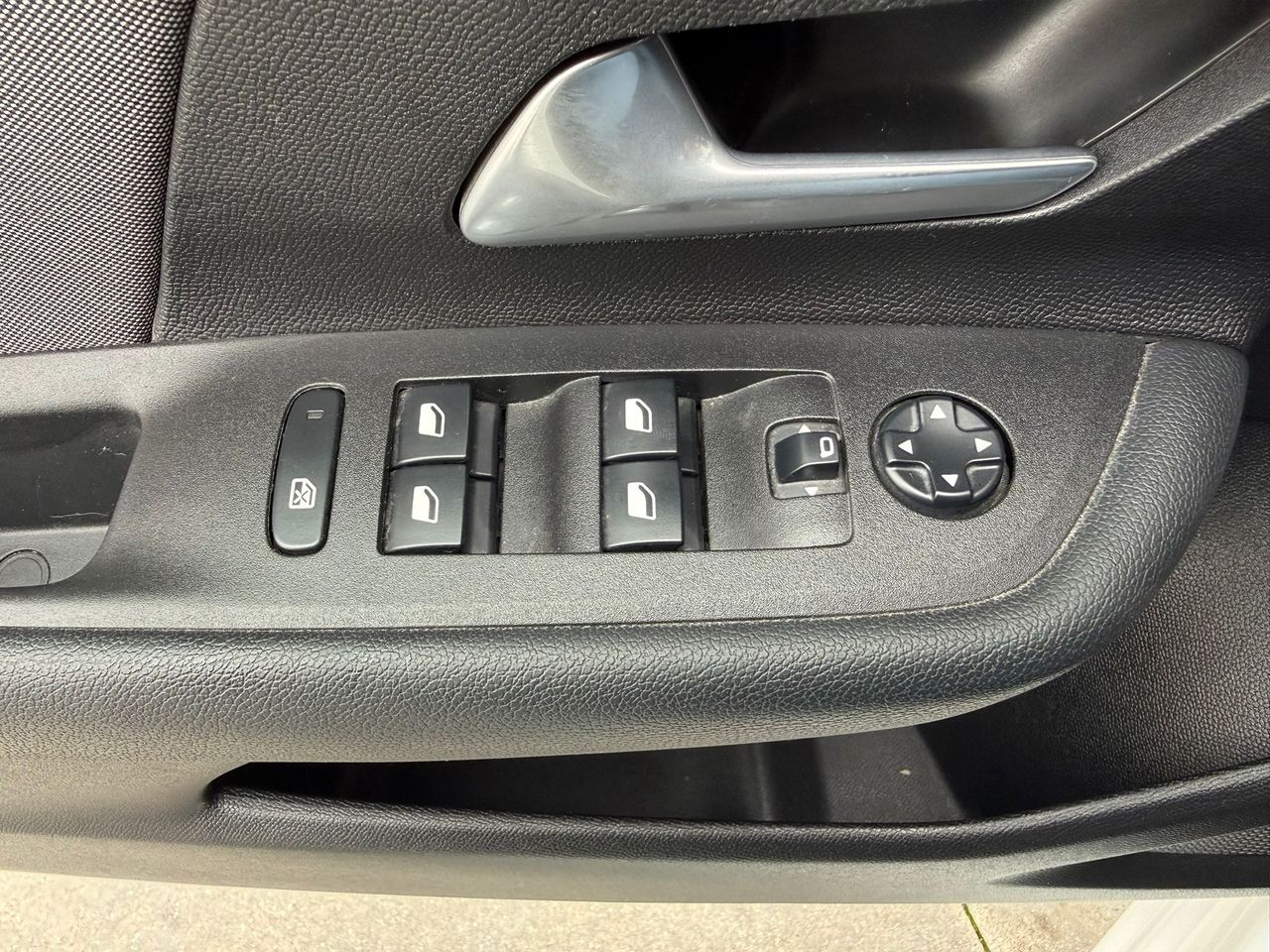 Opel Mokka 1.2 T 74kW (100 CV) Business Elegance - Foto 2