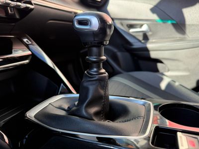 Peugeot 2008 Allure BlueHDI 81kW (110CV)