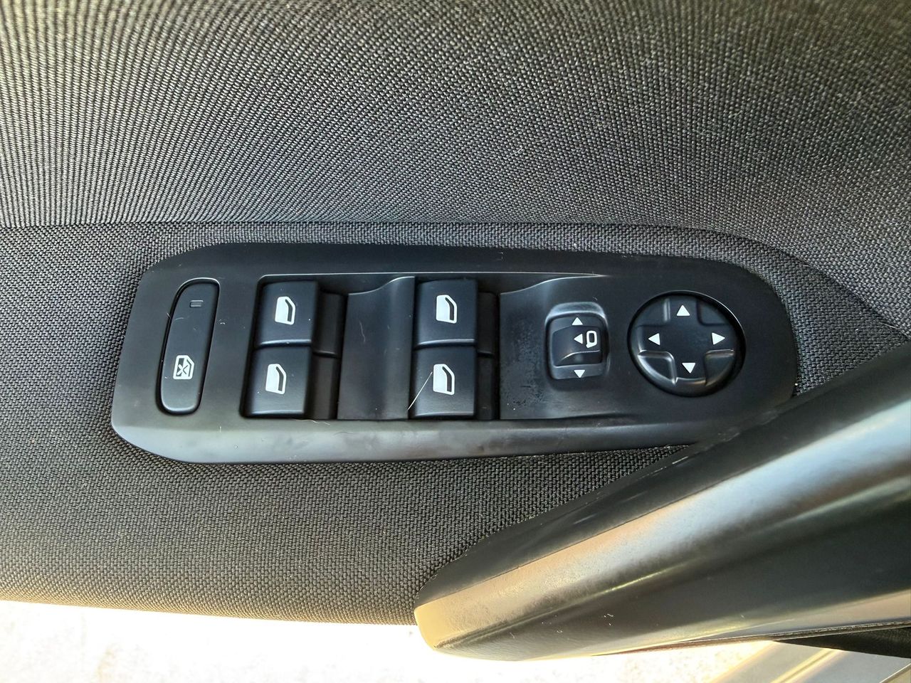 Peugeot 308 5p Style PureTech 130 S&S 6 Vel. MAN - Foto 2