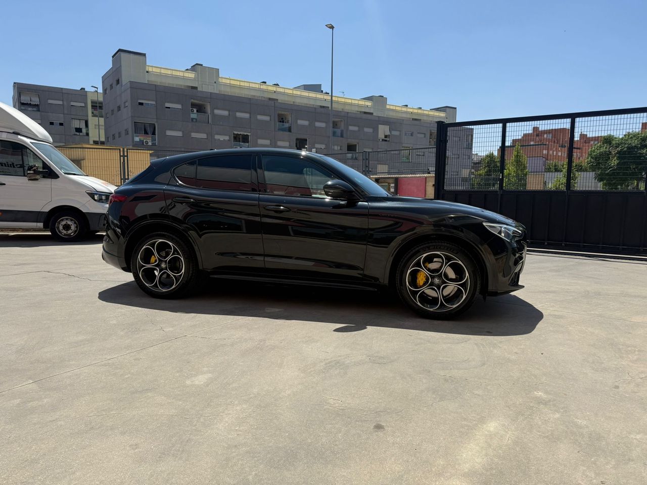 Alfa Romeo Stelvio 2.2 Diésel 154kW (210CV) Veloce TI Q4 - Foto 2