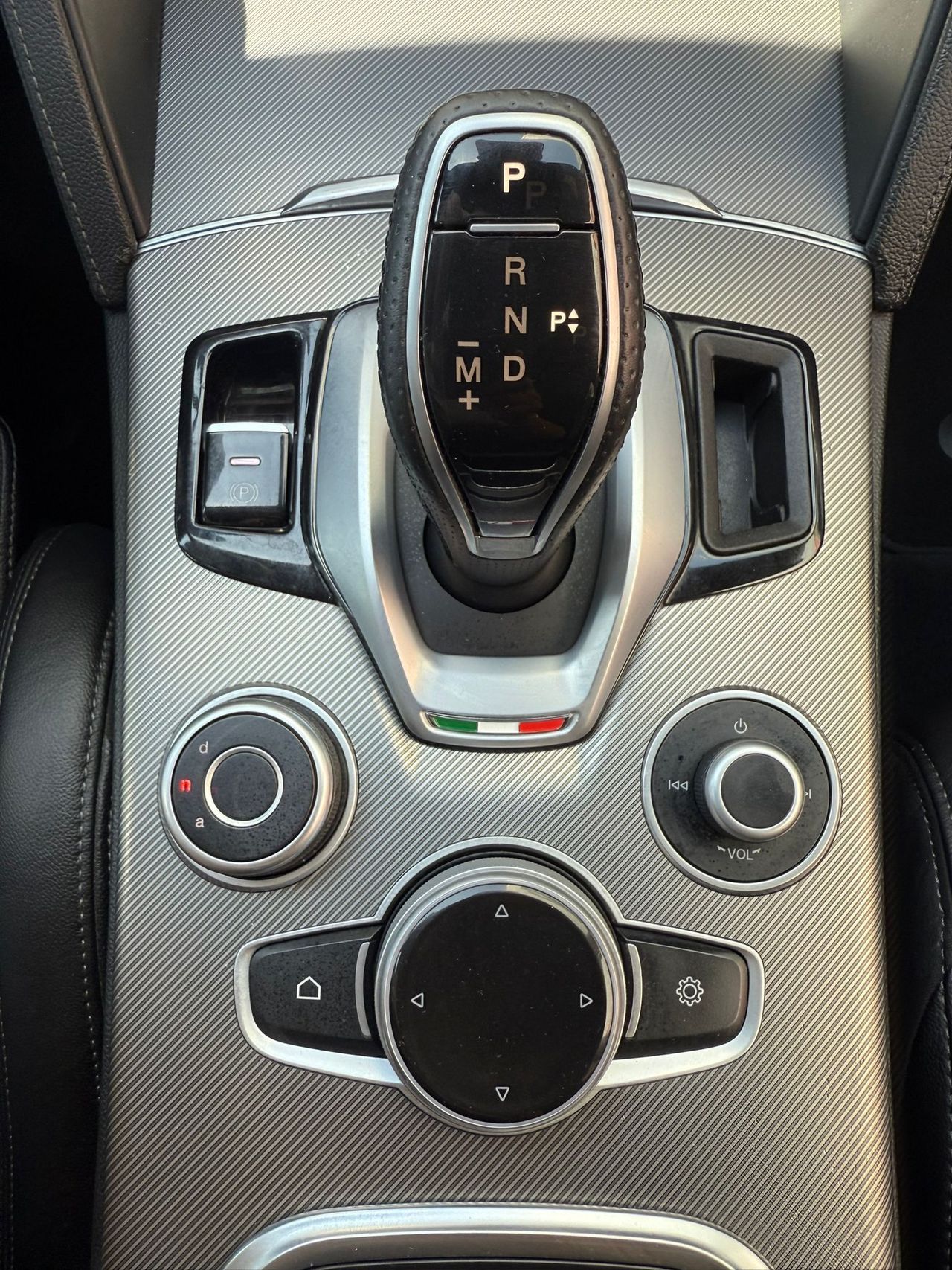 Alfa Romeo Stelvio 2.2 Diésel 154kW (210CV) Veloce TI Q4 - Foto 2