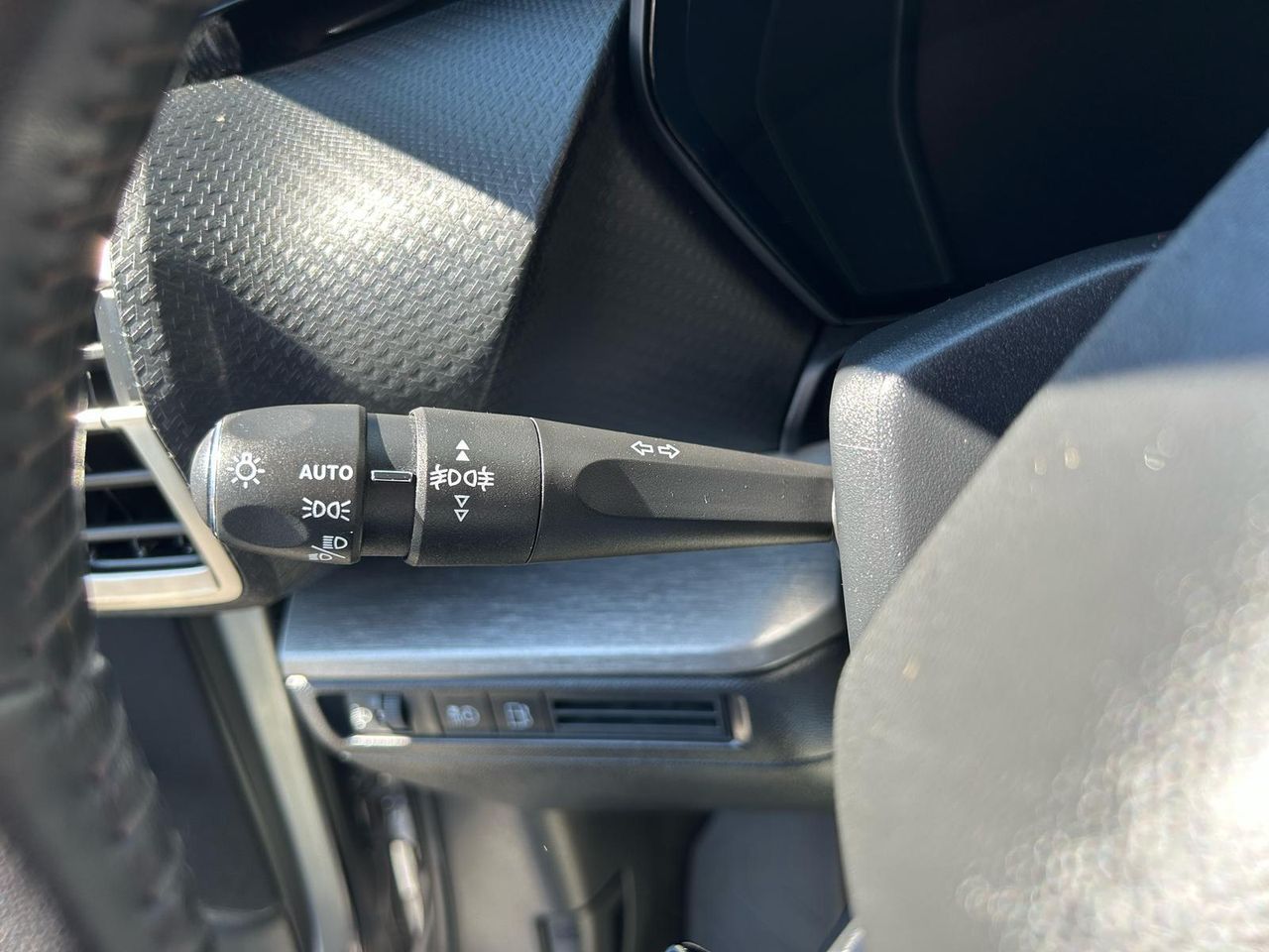 Citroën C5 X Hybrid 180 e-EAT8 Shine - Foto 2