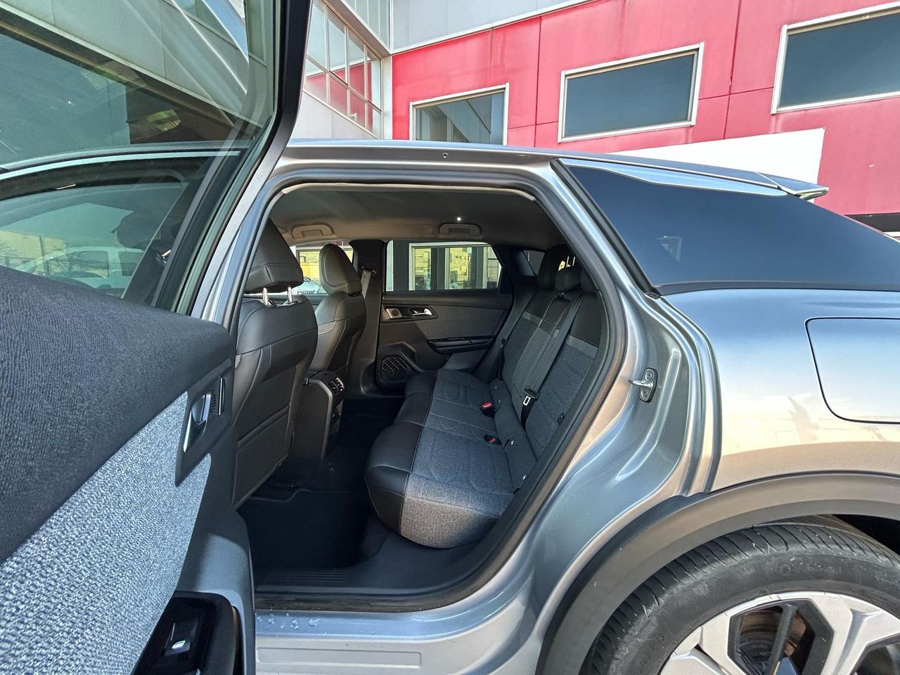 Citroën C5 X Hybrid 180 e-EAT8 Shine - Foto 2