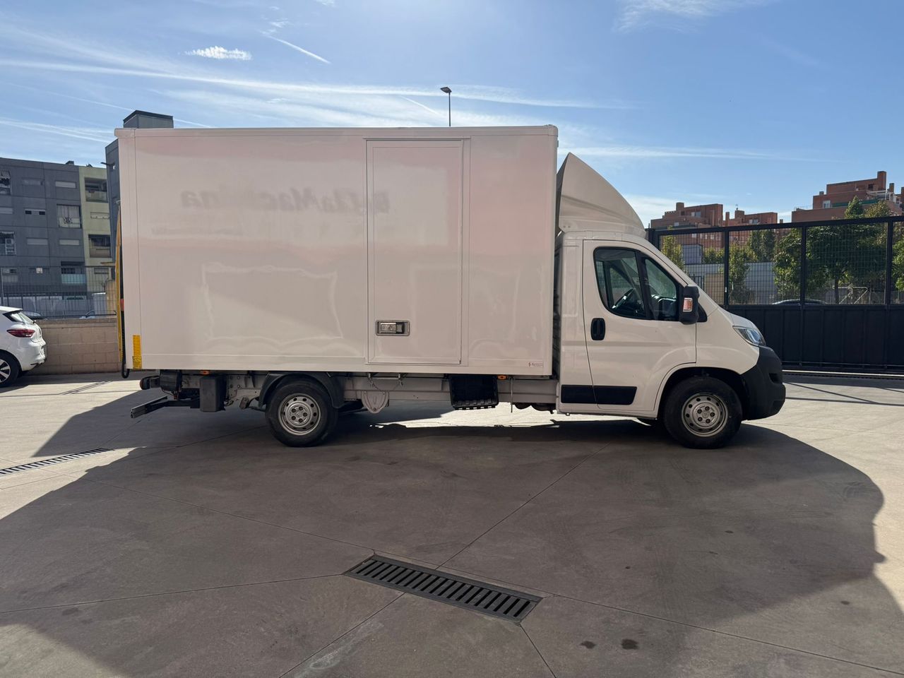 Citroën Jumper CARROZADA L4 CON TRAMPILLA  - Foto 2