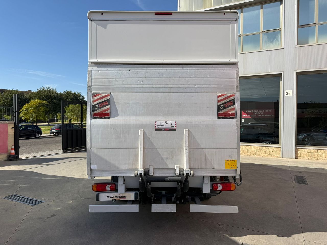 Citroën Jumper CARROZADA L4 CON TRAMPILLA  - Foto 2