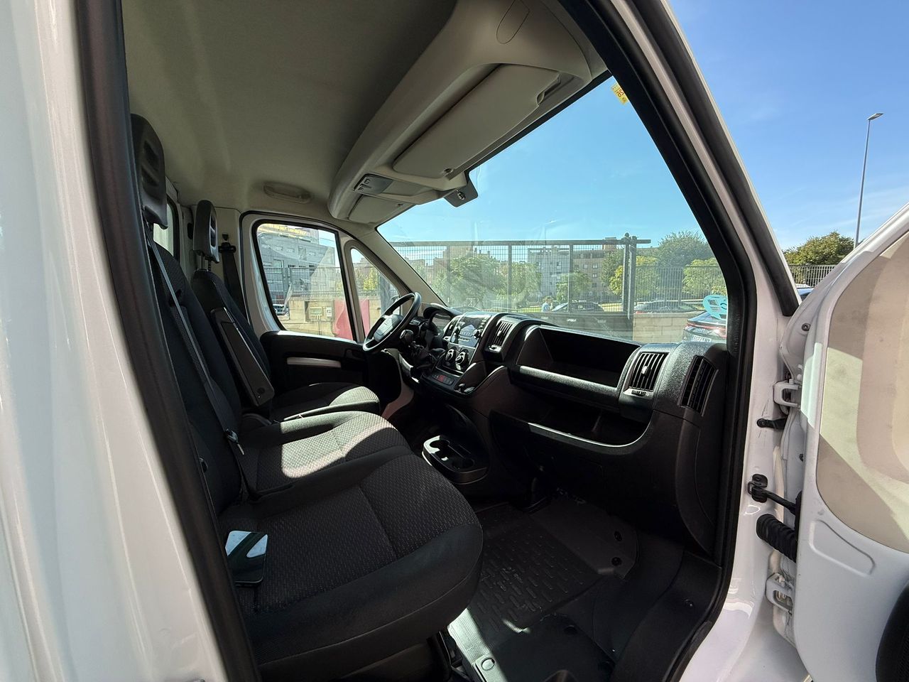 Citroën Jumper CARROZADA L4 CON TRAMPILLA  - Foto 2