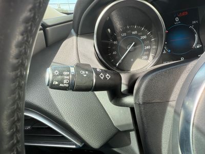 Jaguar XE 2.0D I4 132kW(180CV) RWD AT R-Dynamic SE