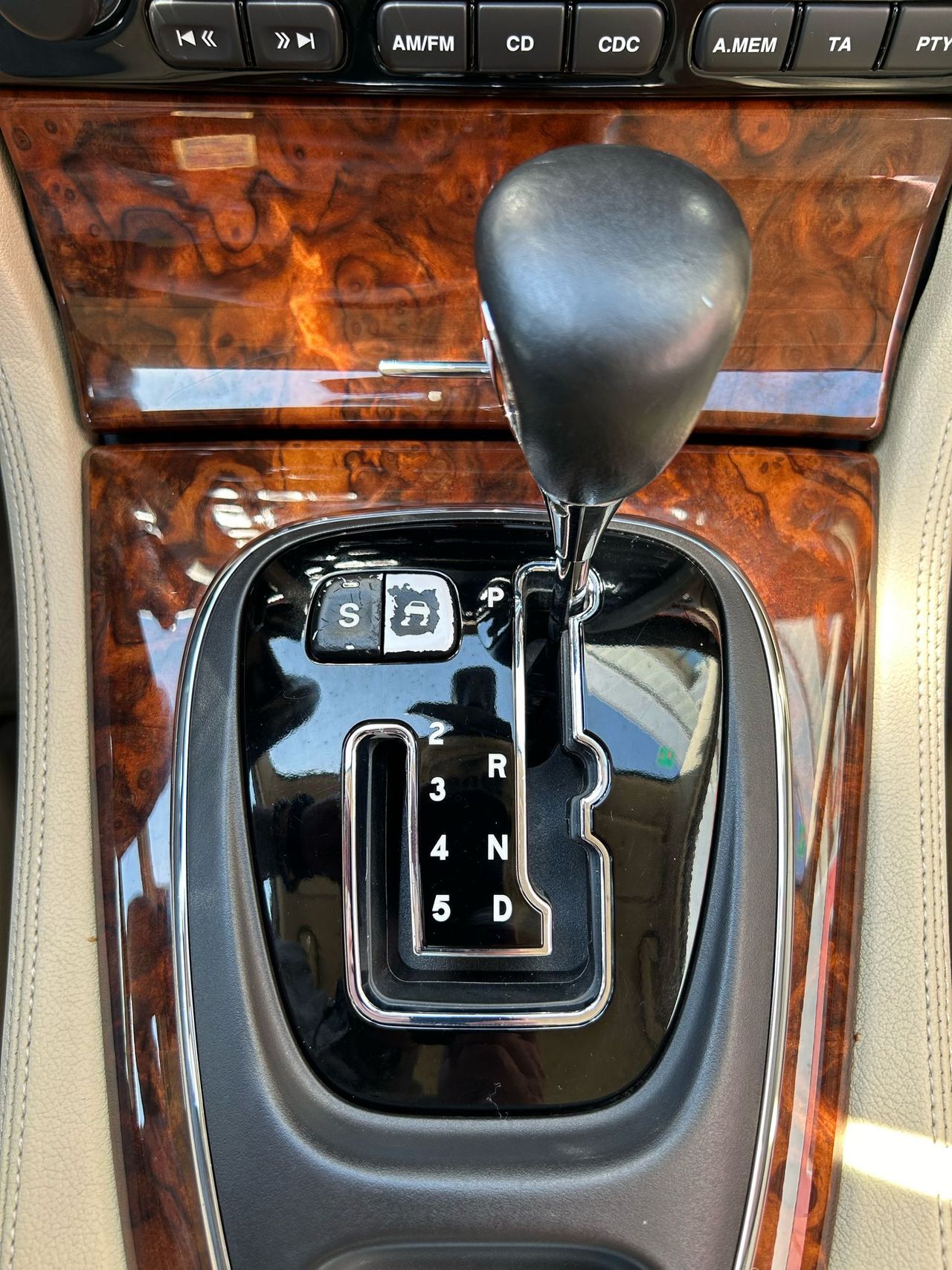 Jaguar XJ XJ6 2.7D V6 Executive - Foto 2