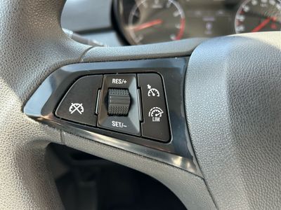 Opel Corsa 1.4 66kW (90CV) Selective Pro