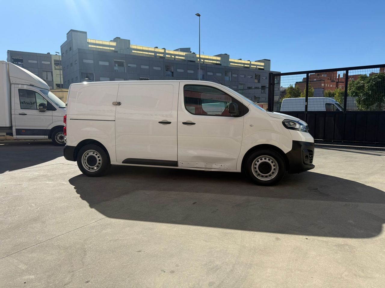 Opel Vivaro L1 H1  - Foto 2