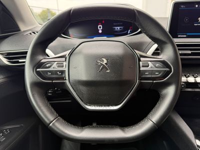 Peugeot 3008 1.2 PURETECH 96KW (130CV) ALLURE S&S