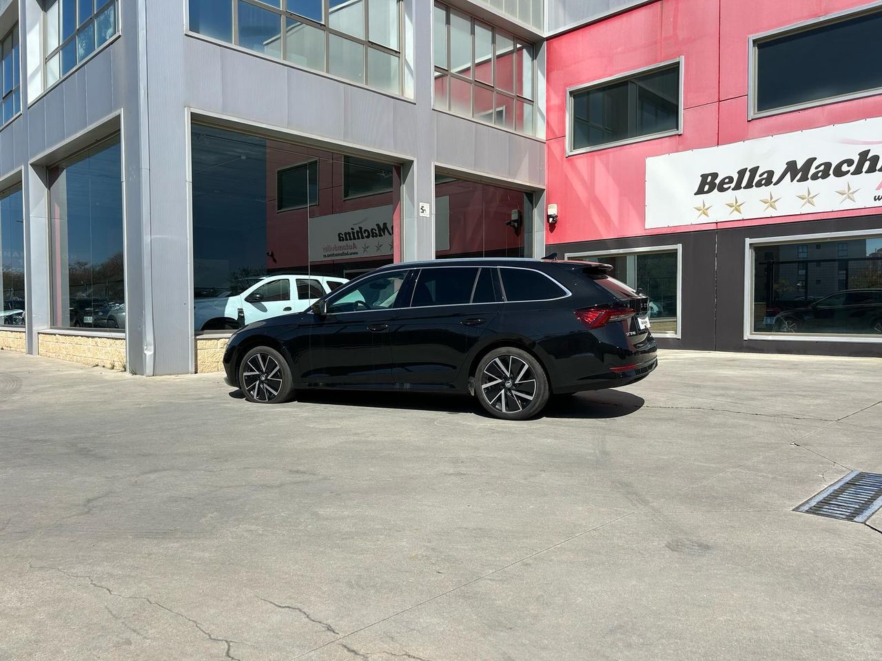 Skoda Octavia Combi 2.0 TDI 110kW (150CV) DSG Style - Foto 2