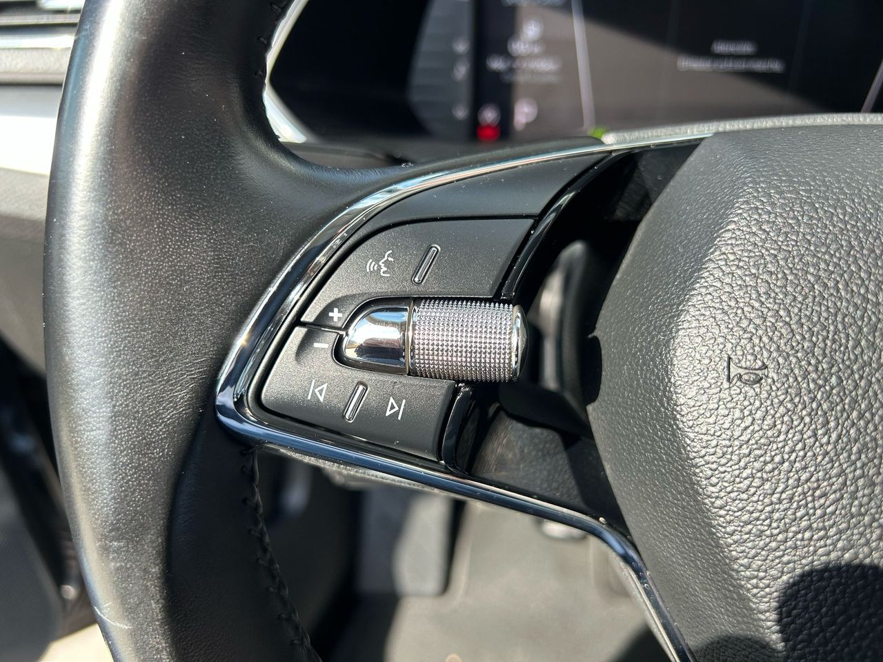 Skoda Superb Combi 2.0 TDI 90kW (122CV) DSG Ambition - Foto 2