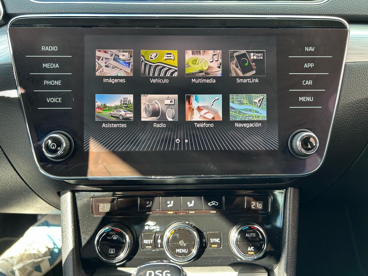 Skoda Superb Combi 2.0 TDI 90kW (122CV) DSG Ambition - Foto 2