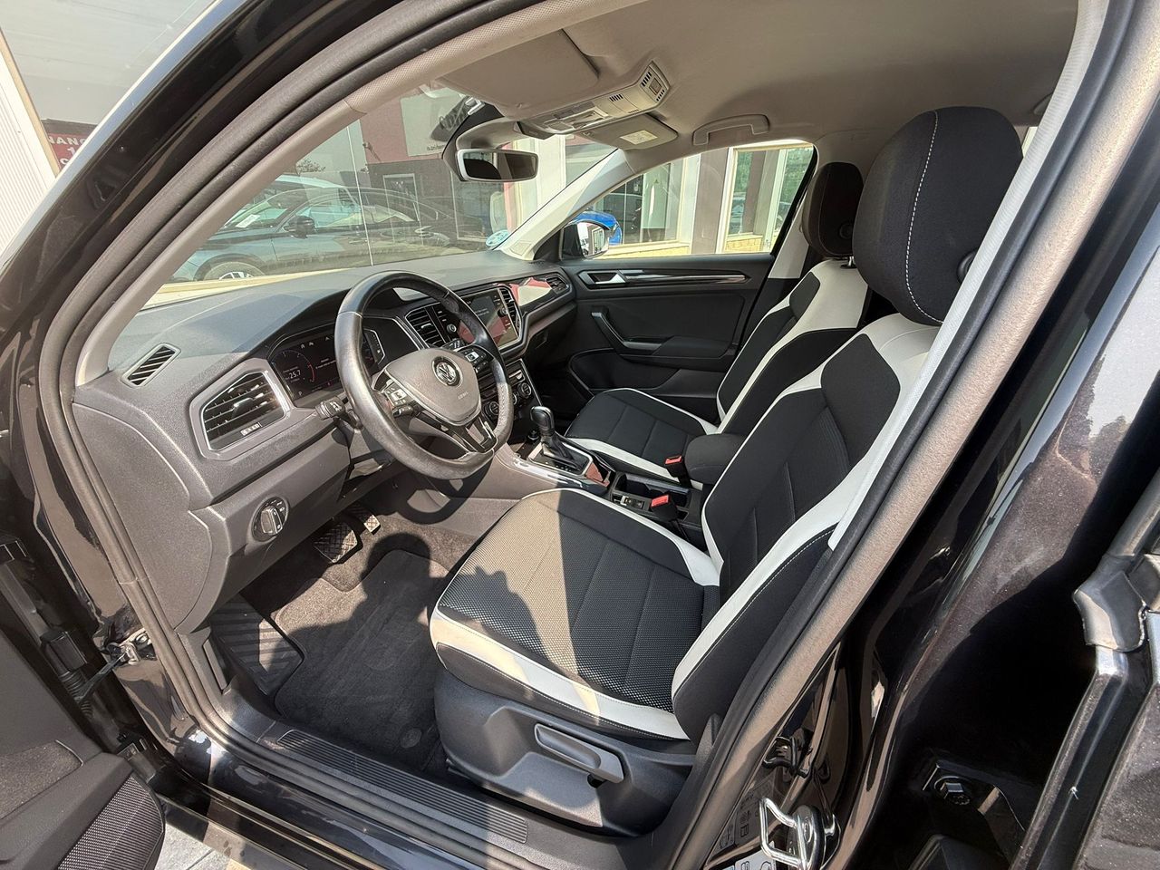 Volkswagen T-Roc Advance 2.0 TDI 110kW (150CV) DSG - Foto 2