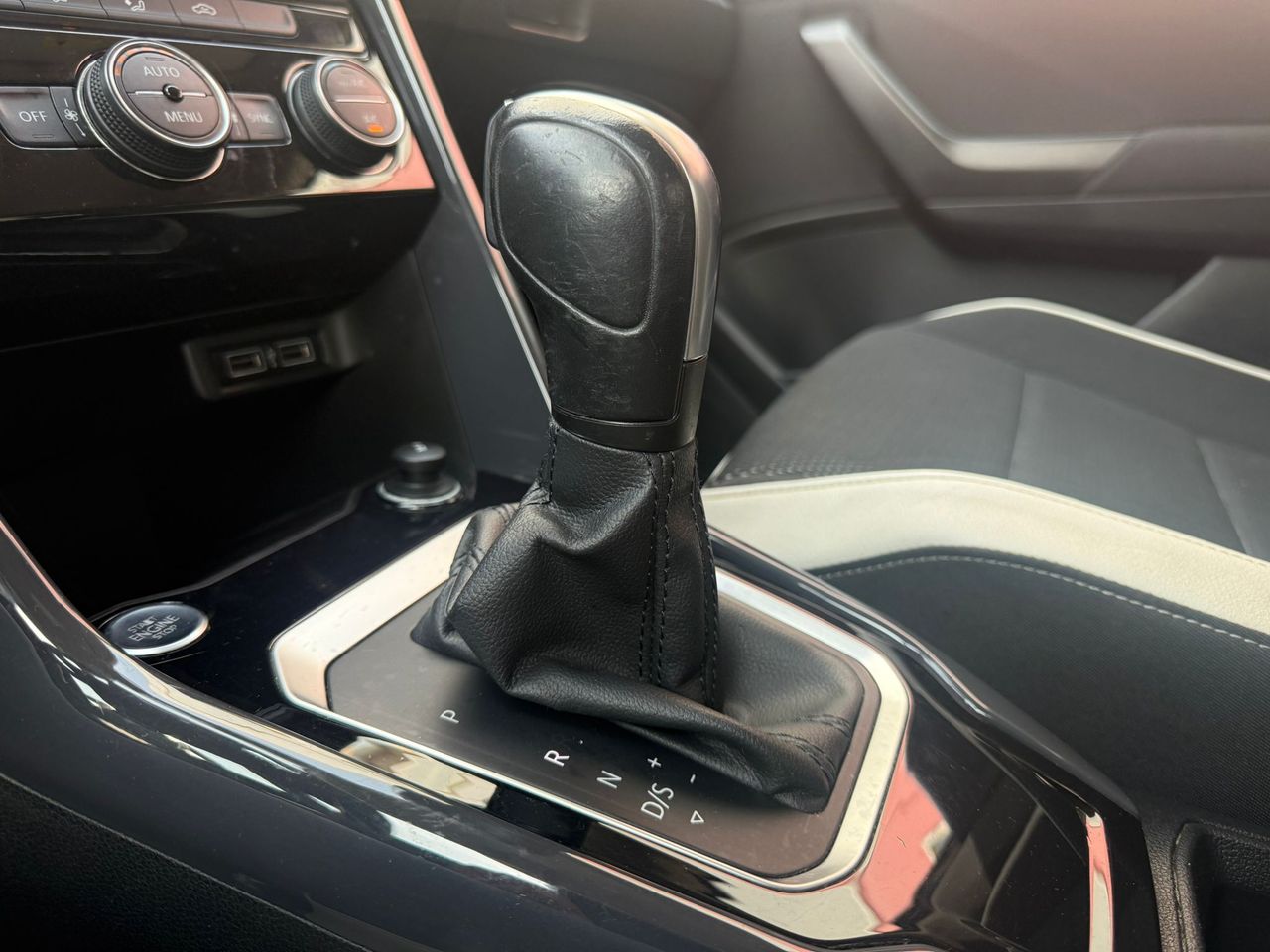 Volkswagen T-Roc Advance 2.0 TDI 110kW (150CV) DSG - Foto 2