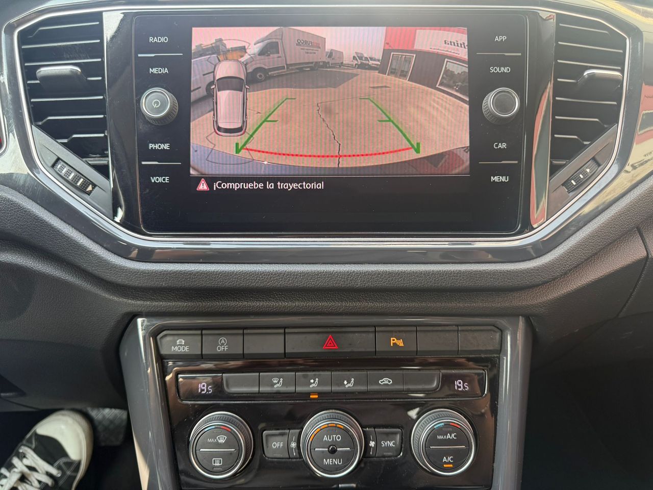 Volkswagen T-Roc Advance 2.0 TDI 110kW (150CV) DSG - Foto 2