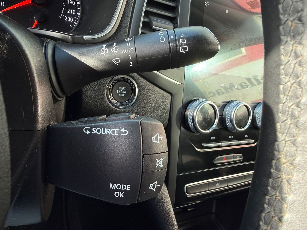 Renault Megane Zen TCe 103 kW (140CV) GPF - Foto 2