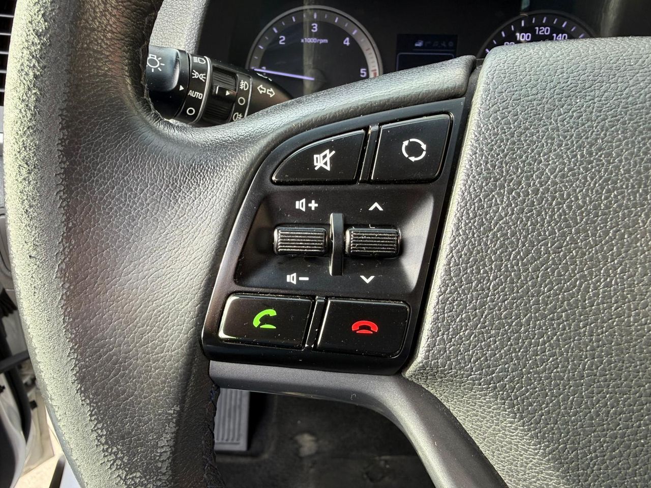 Hyundai Tucson 1.7 CRDi 85kW (115CV) BD Klass Nav 4x2 - Foto 2