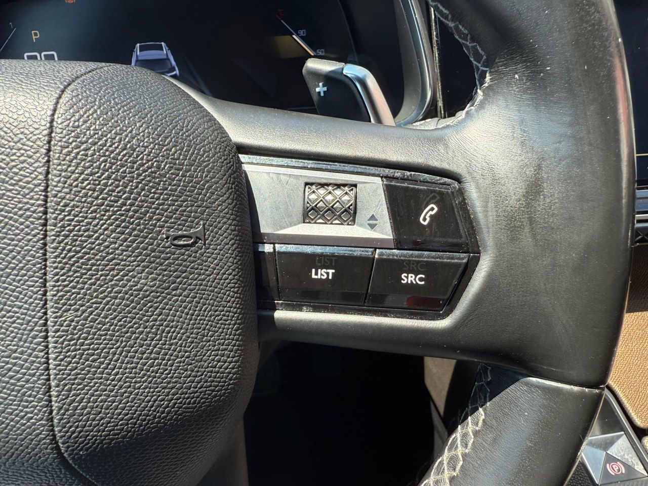 DS DS 7 PureTech 132kW (180CV) Auto. SO CHIC - Foto 2