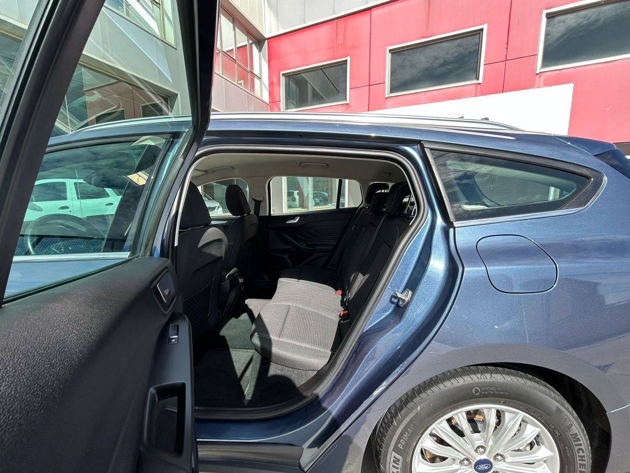 Ford Focus 1.5 Ecoblue 88kW Titanium SB - Foto 2